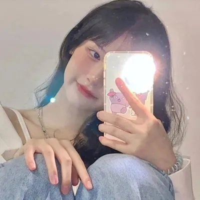 穿着鞋子的贝壳马塞尔